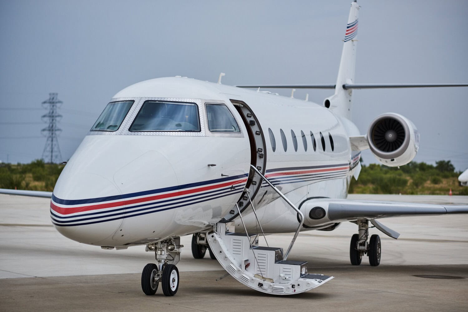 2008 Gulfstream G200 - Image 1