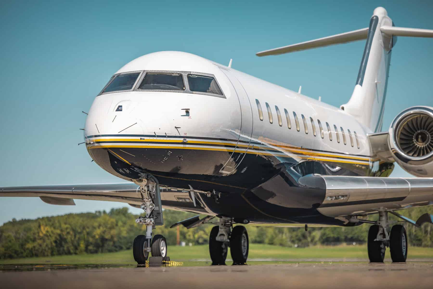 2010 GLOBAL EXPRESS XRS - Image 1