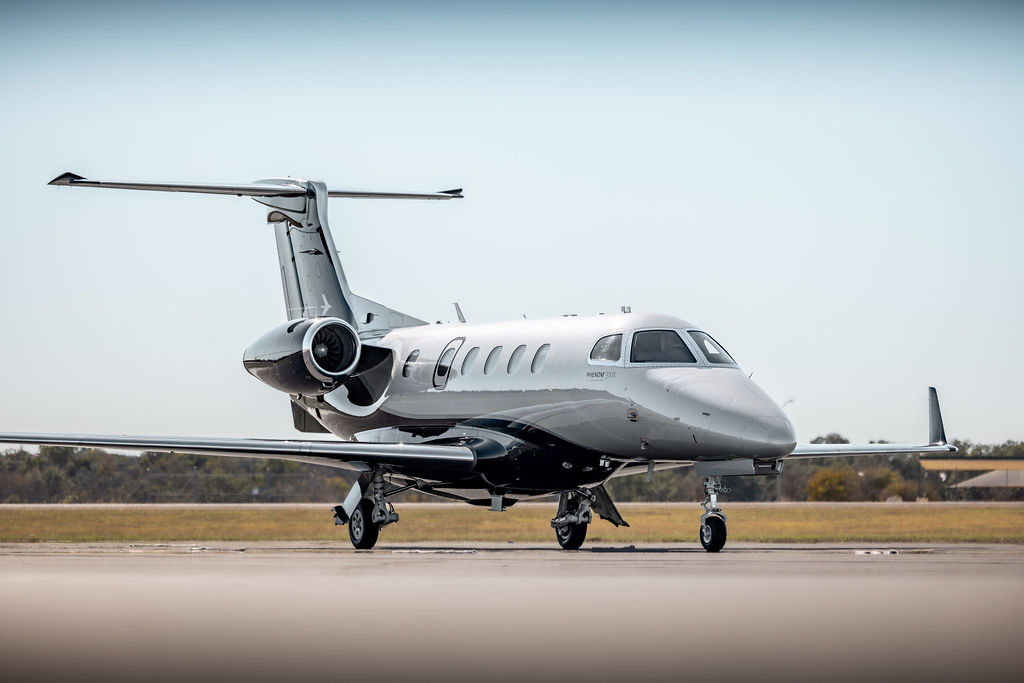 2020 Embraer Phenom 300E - Image 1