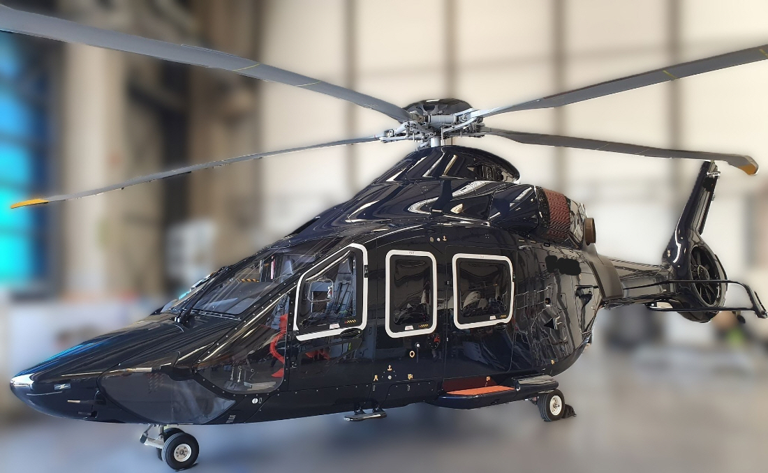 AIRBUS H160 aircraft hero image