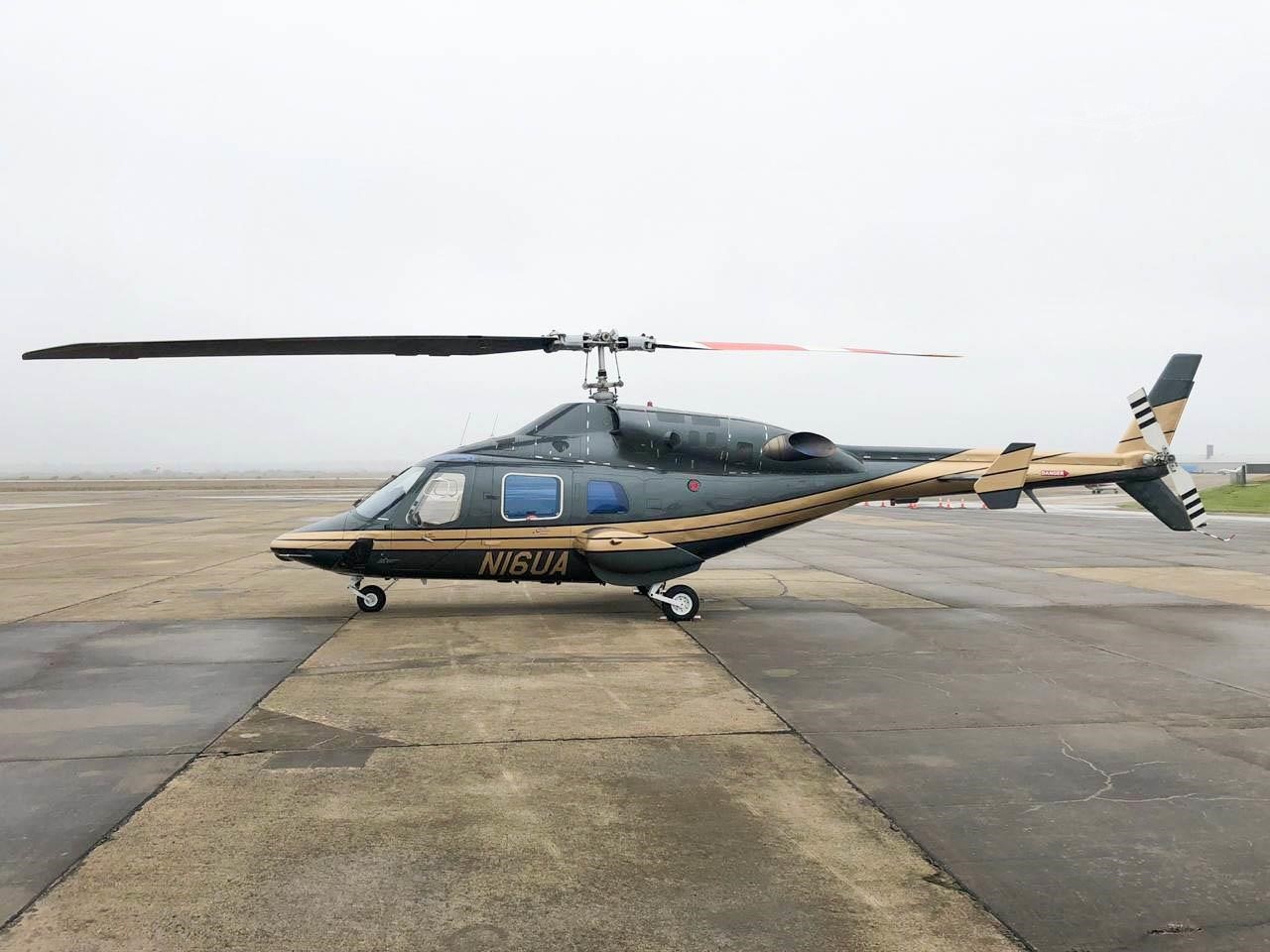 BELL 222B aircraft hero image