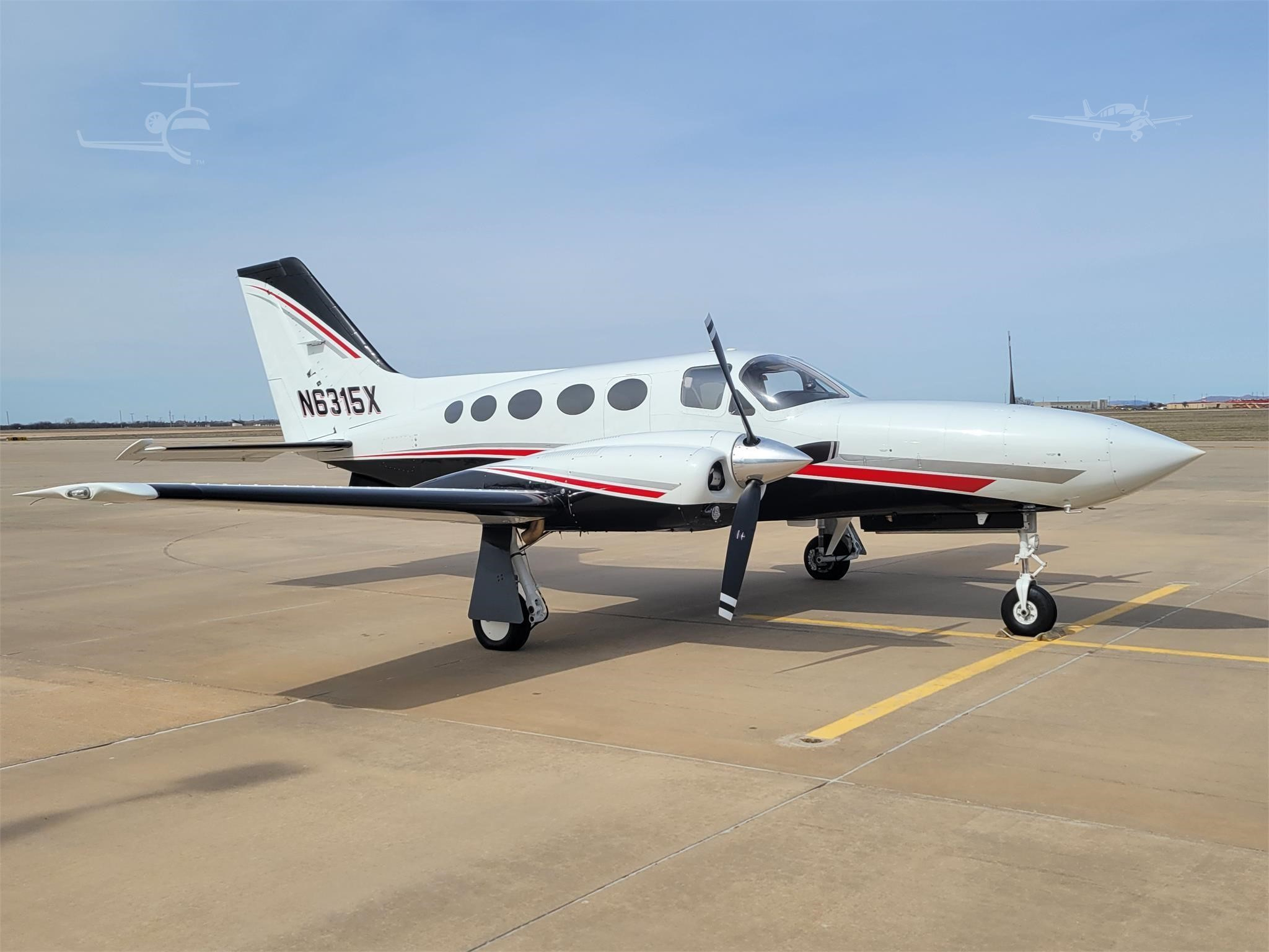 CESSNA 421C aircraft hero image