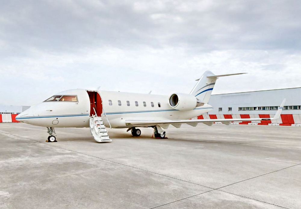 CHALLENGER 650 aircraft hero image