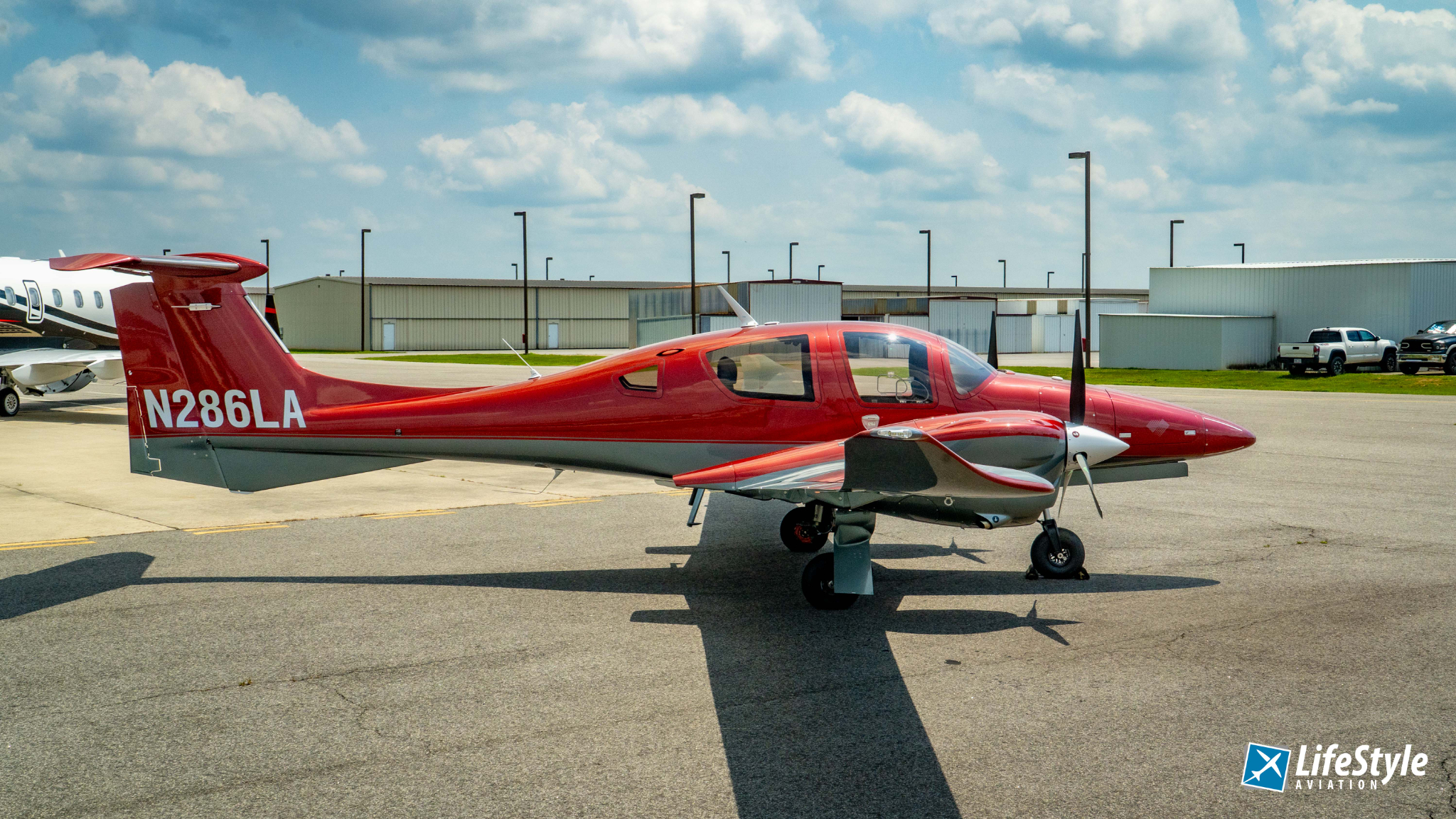 DIAMOND AIRCRAFT DA62 aircraft hero image