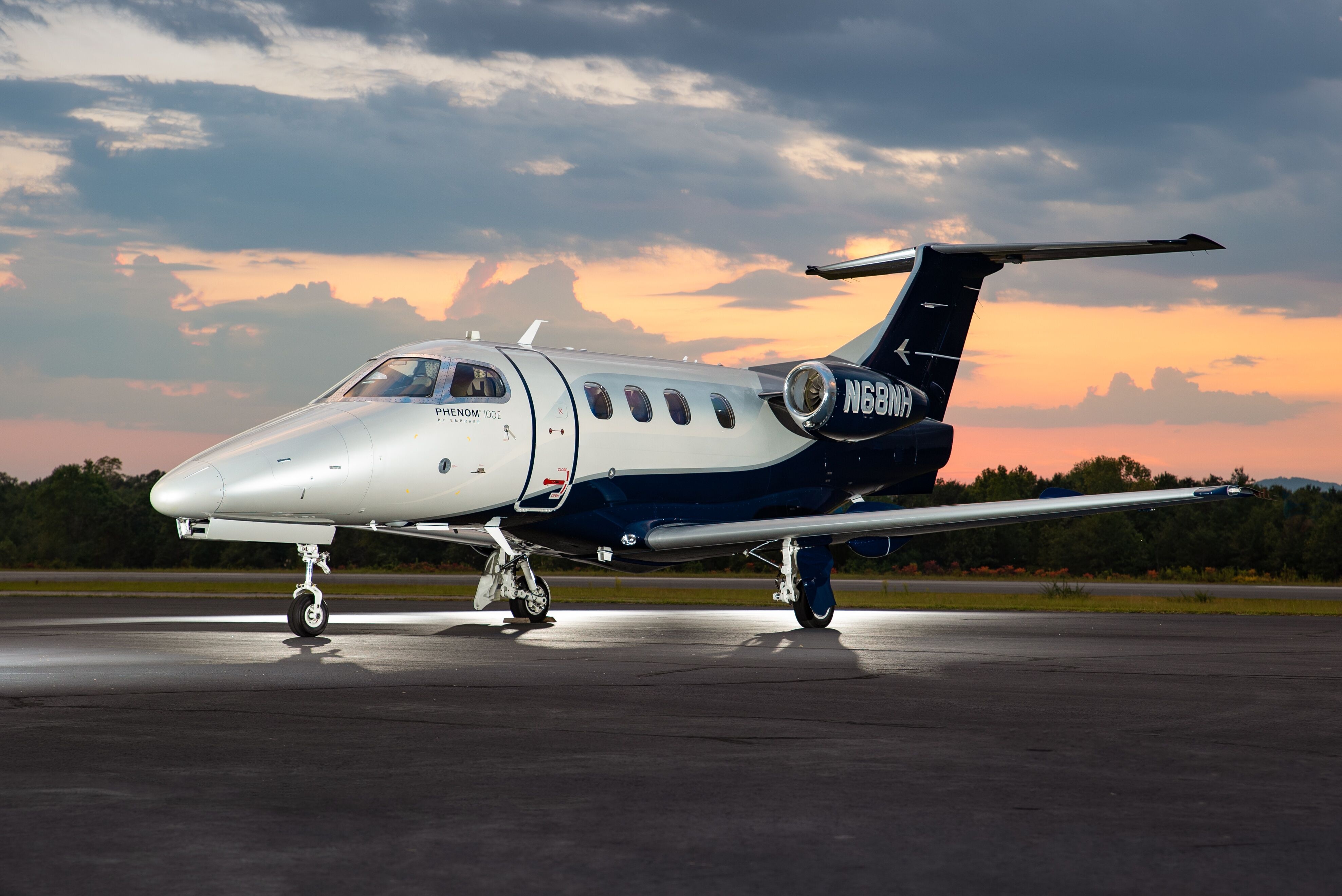 EMBRAER PHENOM 100E aircraft hero image