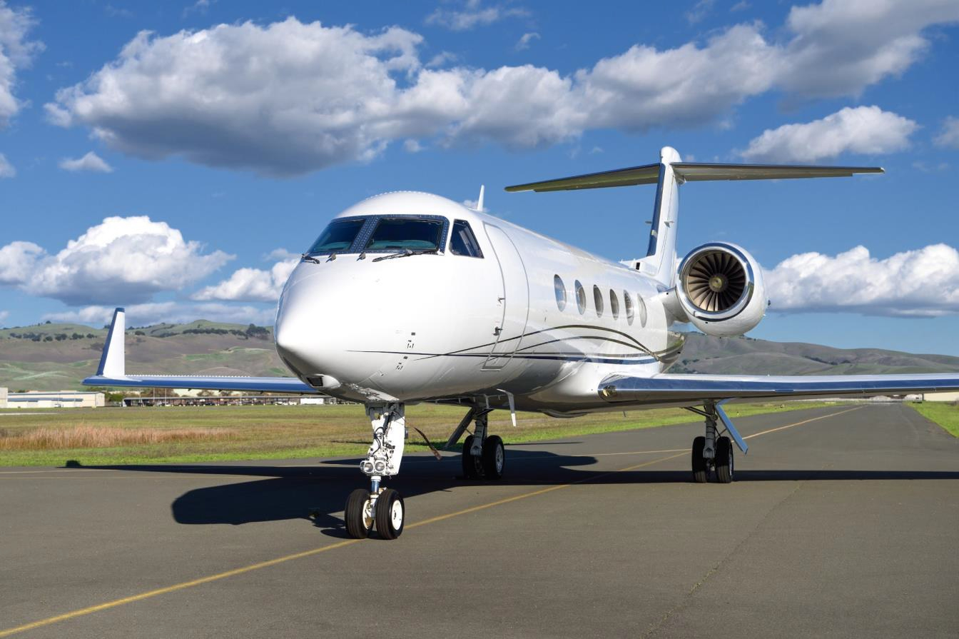 GULFSTREAM G-IV (G400) aircraft hero image