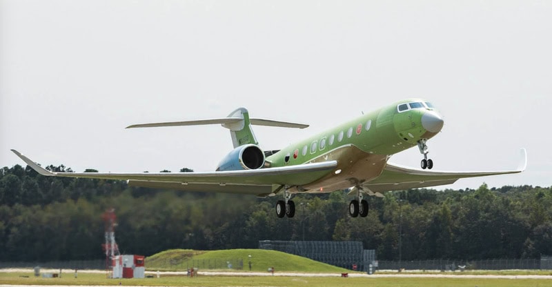 GULFSTREAM G700 aircraft hero image