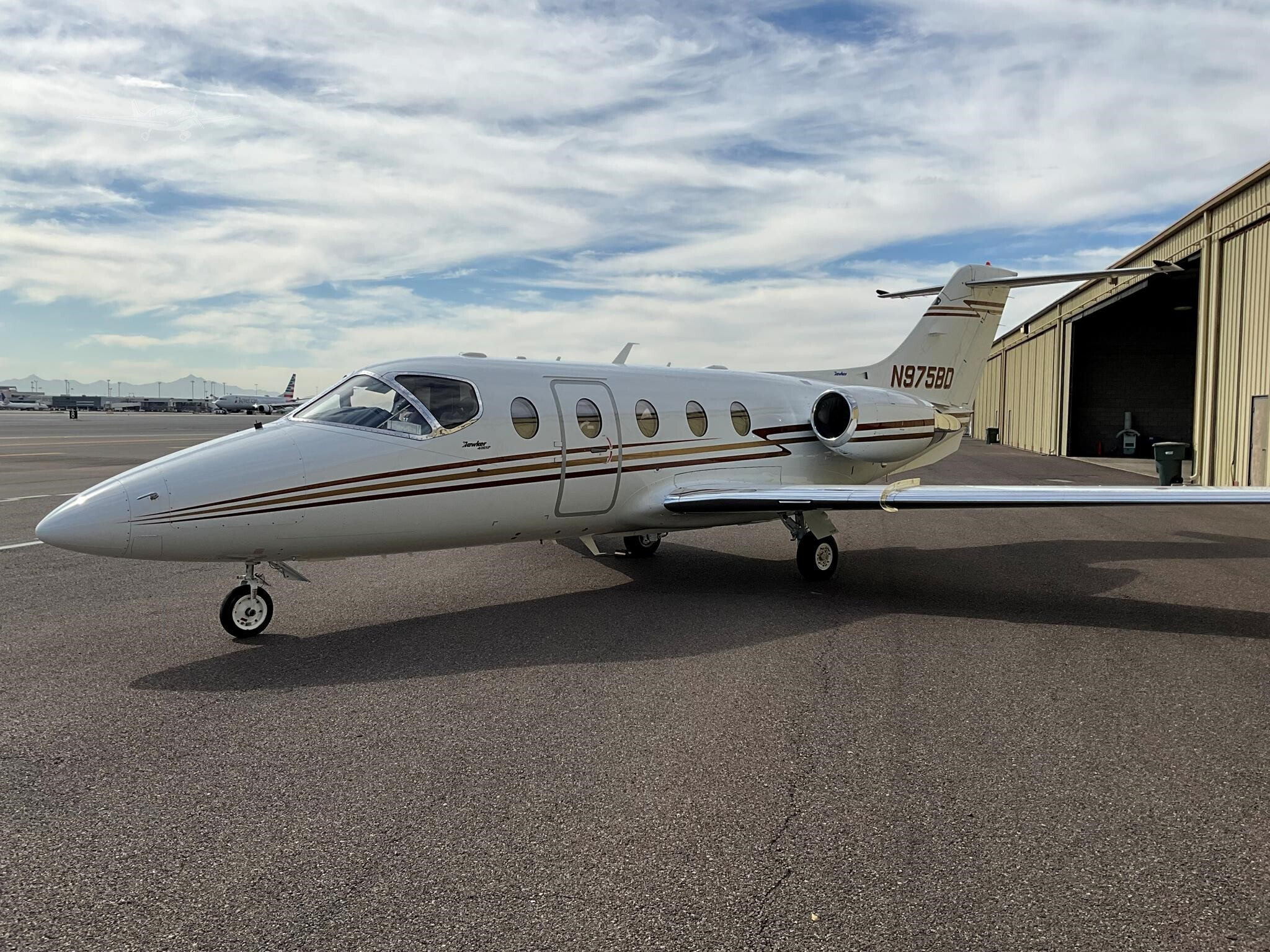 HAWKER 400XP aircraft hero image