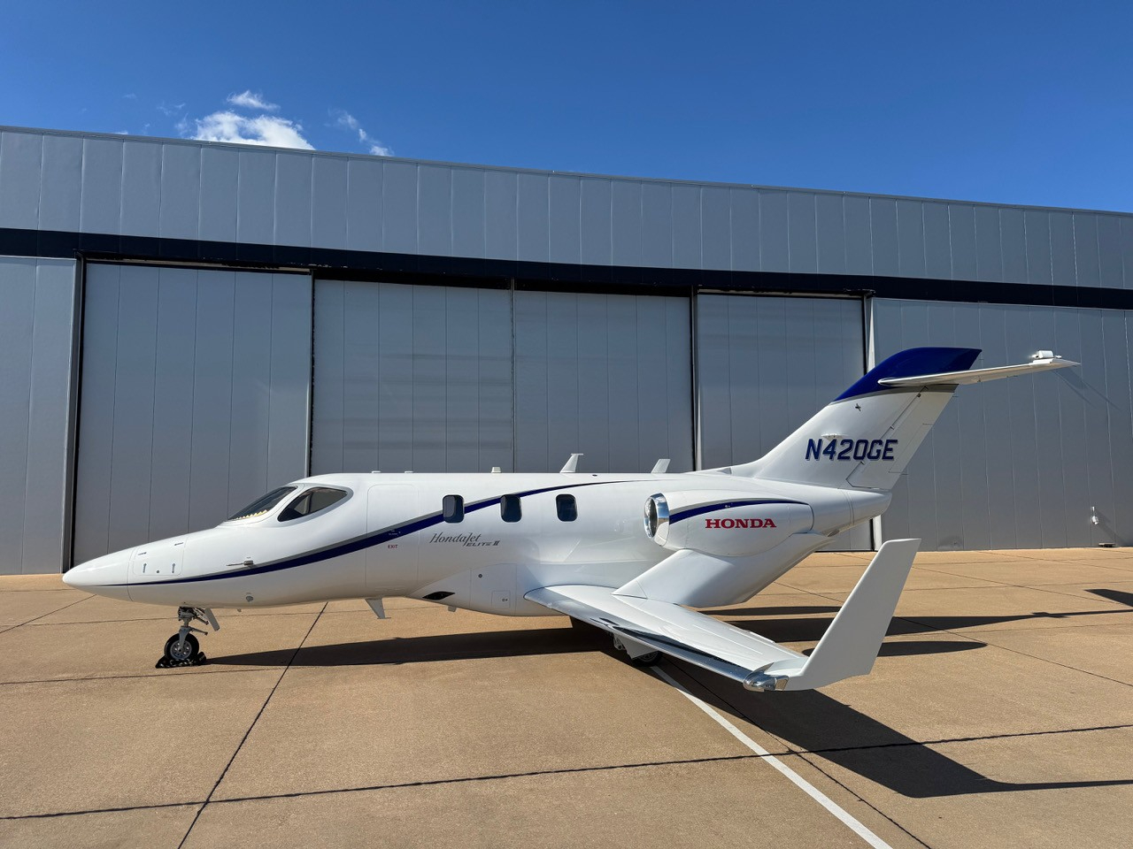 HONDAJET ELITE II aircraft hero image