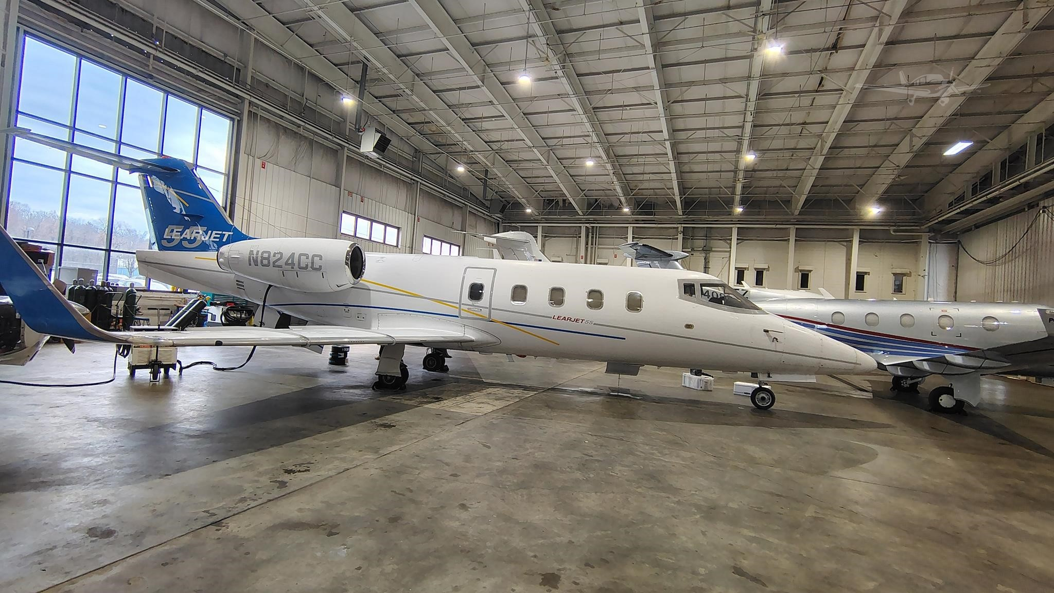 LEARJET 55 aircraft hero image