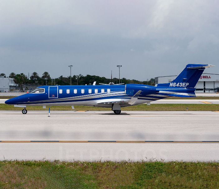 LEARJET 75 LIBERTY aircraft hero image