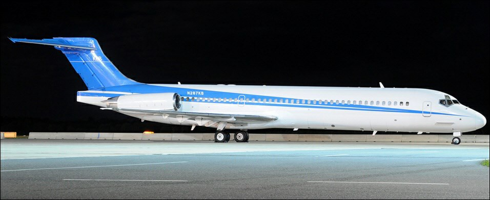 MCDONNELL DOUGLAS MD-87 aircraft hero image