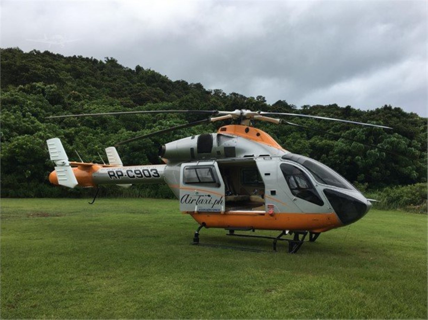 MD MD EXPLORER aircraft hero image