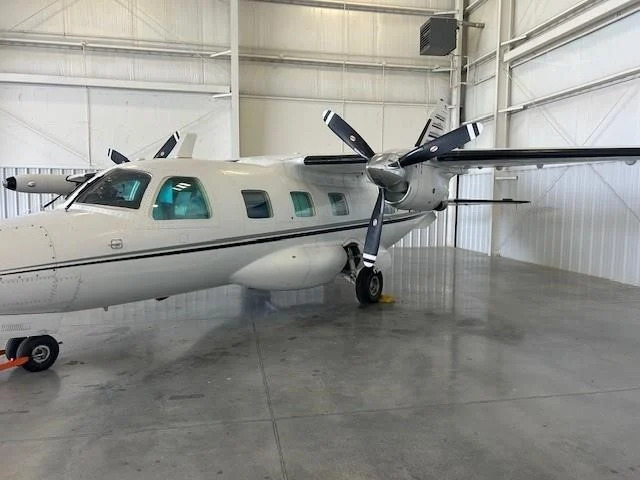 MITSUBISHI MU-2J aircraft hero image